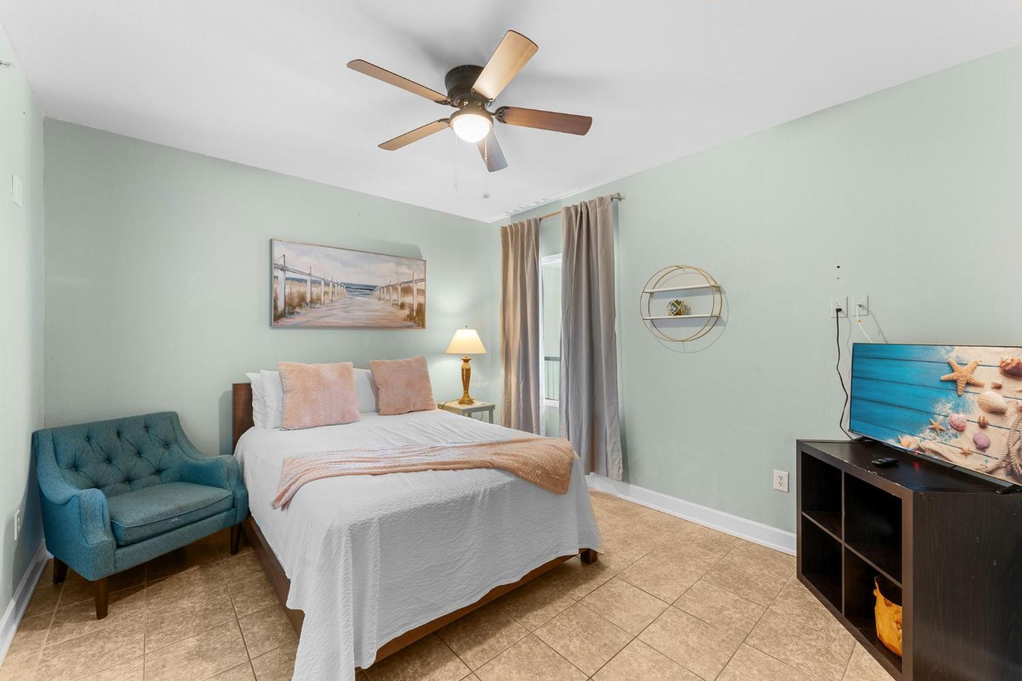 Stunning 3br Corner Tidewater Beachfront Condo! Sleeps 10! By Dolce Getaways Pcb! *